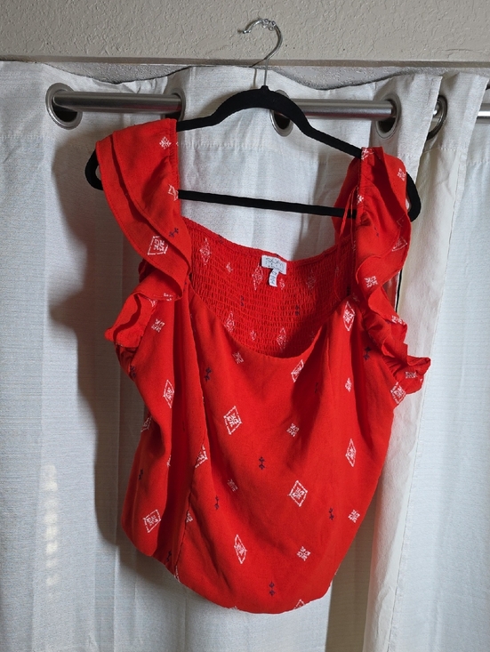 sofia by sofia vergara Tops - sofia by sofia vergara Red Ruffle Strap Smocked-Back Camisole